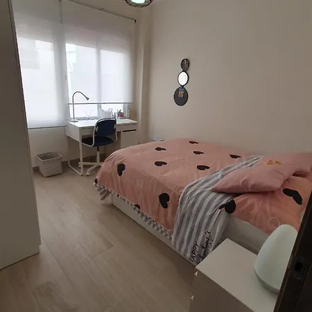 Apartamento Apartamento 5 Minutos Centro Reformado. *